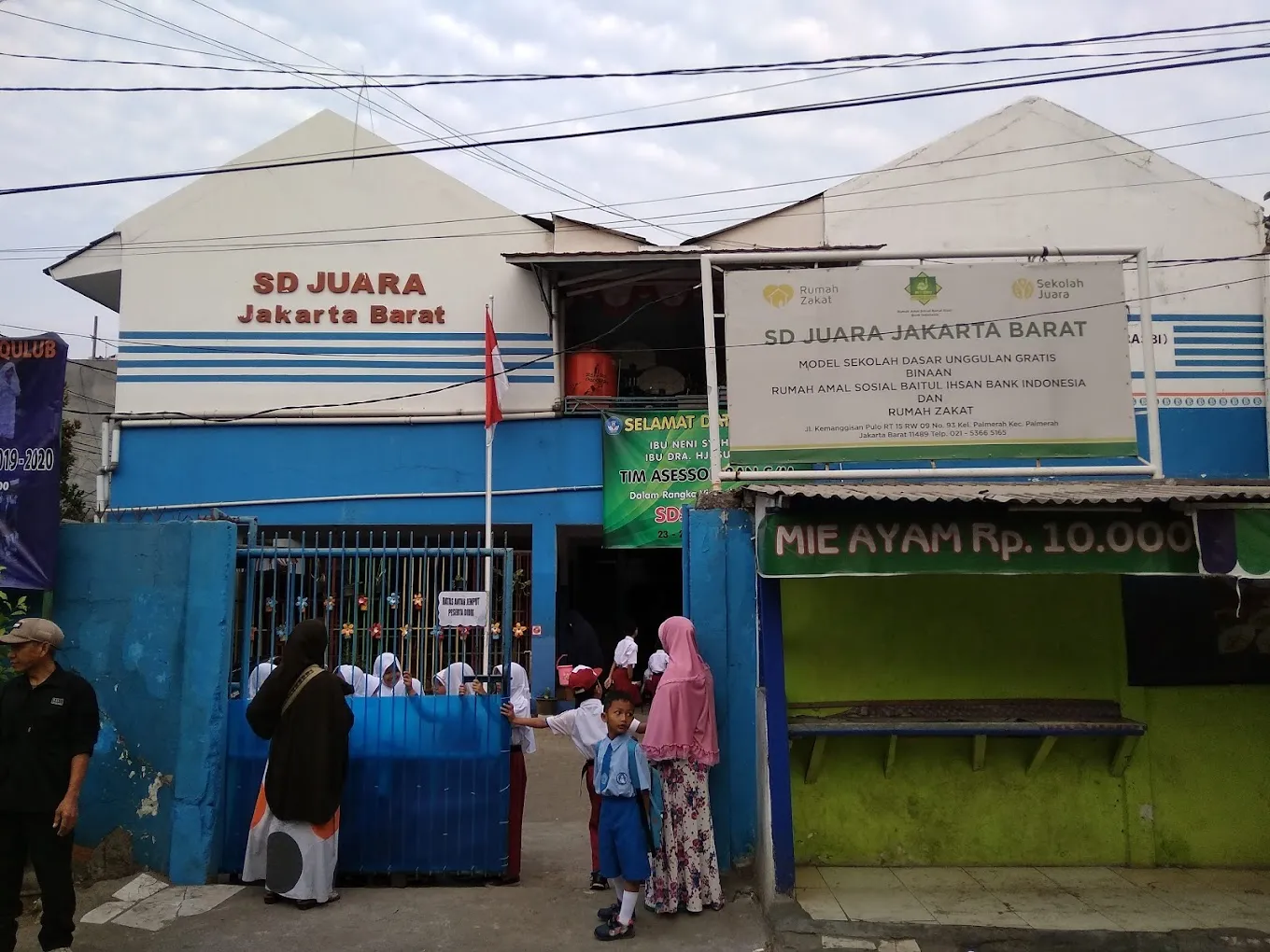 Layanan Publik